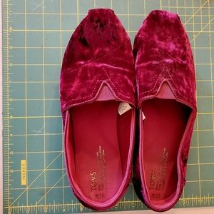 Black Cherry Velvet Toms